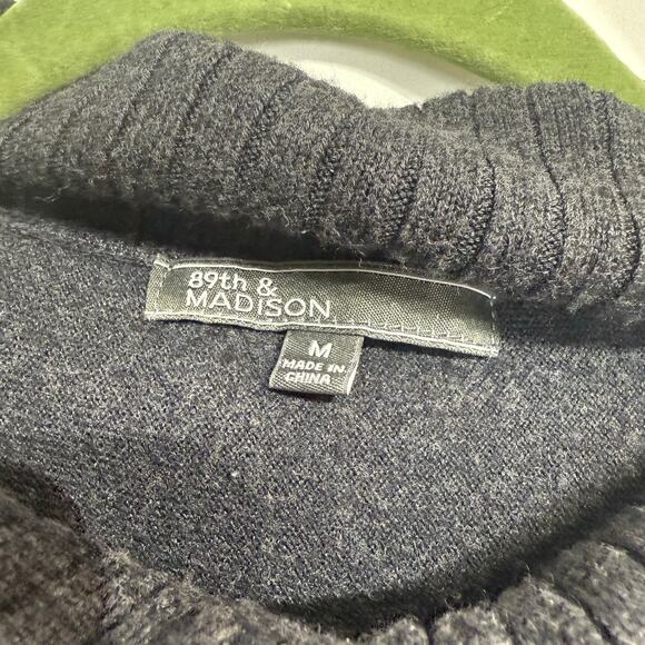 89th & Madison Gray Buckle Front Poncho Cape Sz M - Picture 6 of 13